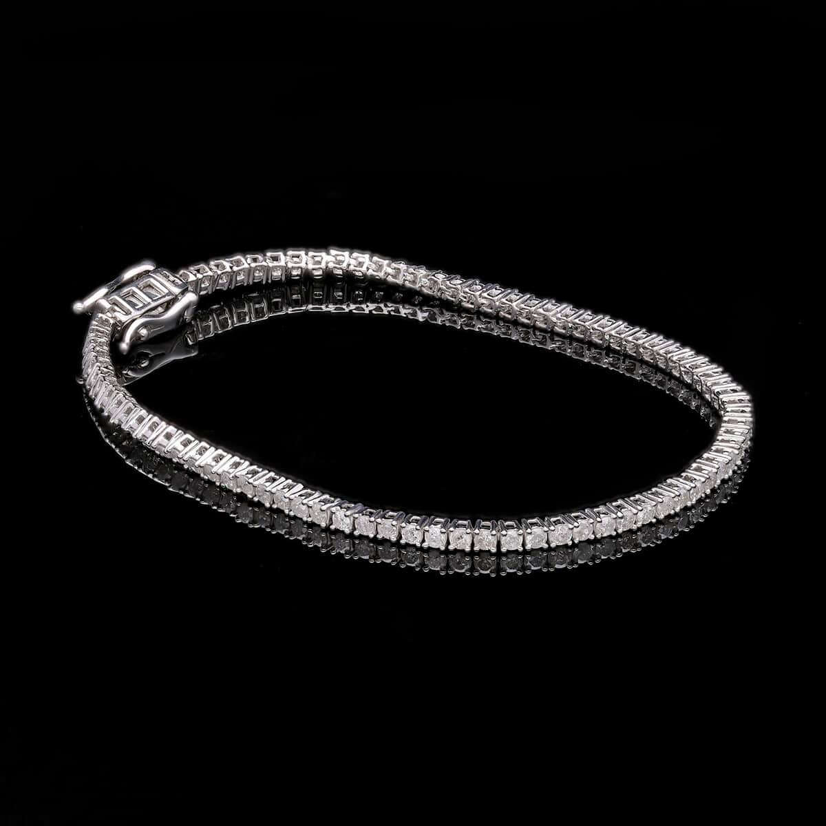 Luxoro 14K White Gold Diamond G-H, I2-I3 Tennis Bracelet (7.50 In) 8.85 Grams 3.00 ctw image number 1