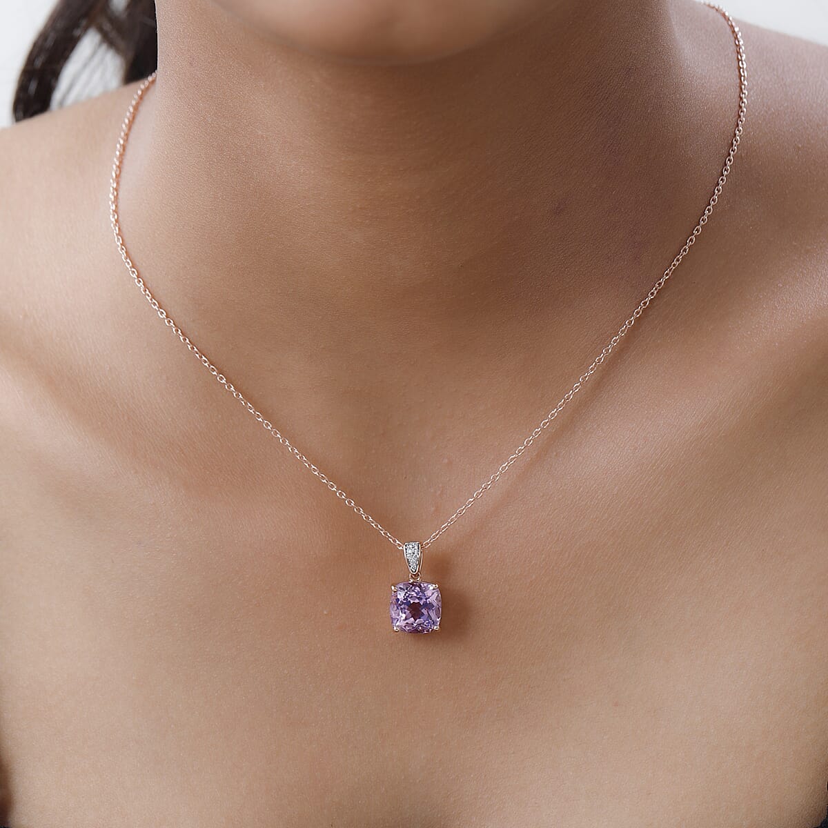 Iliana 18K Rose Gold AAAA Patroke Kunzite and G-H SI Diamond Pendant 6.75 ctw image number 2