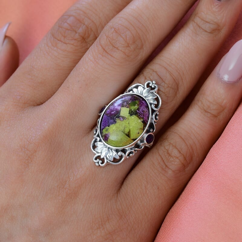 Artisan Crafted Tasmanian Stichtite and Amethyst Ring in Sterling Silver (Size 10.0) 14.00 ctw
