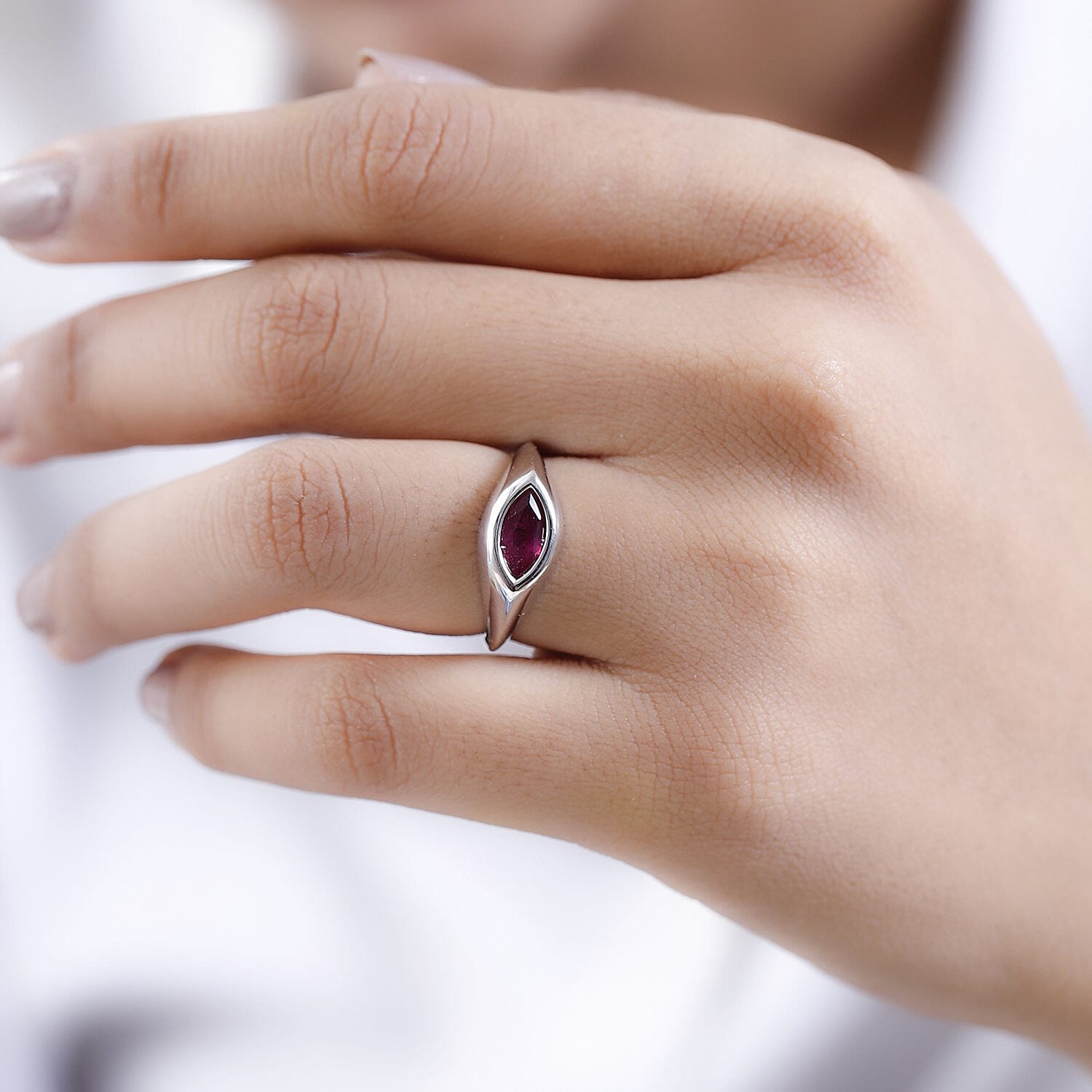 Niassa Ruby (FF) 1.15 ctw Ring in Platinum Over Sterling Silver (Size 11.5)