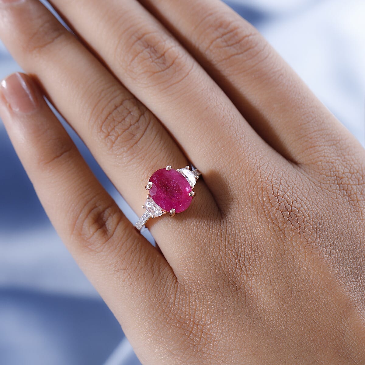 Ilakaka Hot Pink Sapphire (FF) and Moissanite Ring in Vermeil Rose Gold Over Sterling Silver 5.65 ctw image number 2