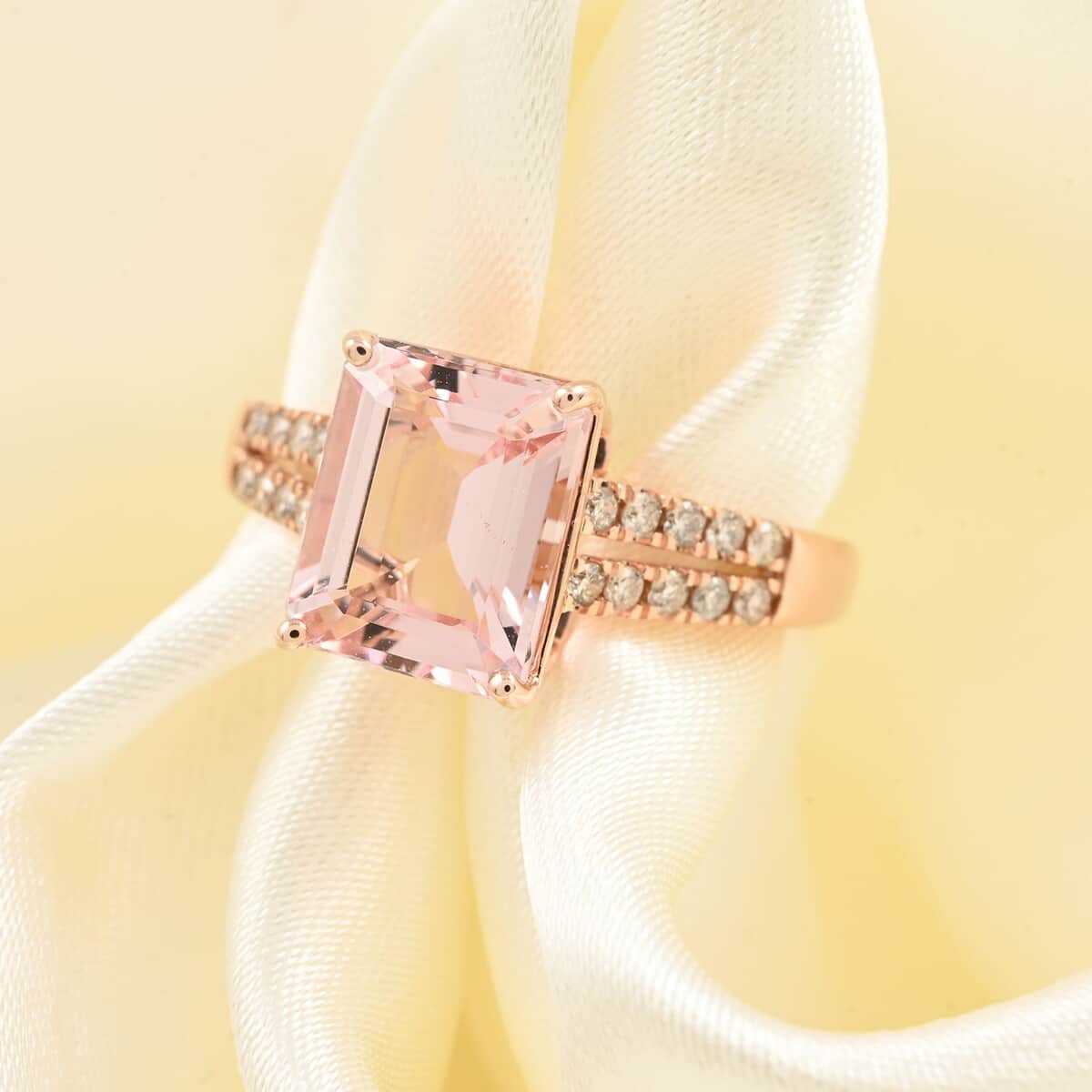 Luxoro 14K Rose Gold AAA Pink Morganite and G-H I2 Diamond Ring 3.15 ctw image number 1