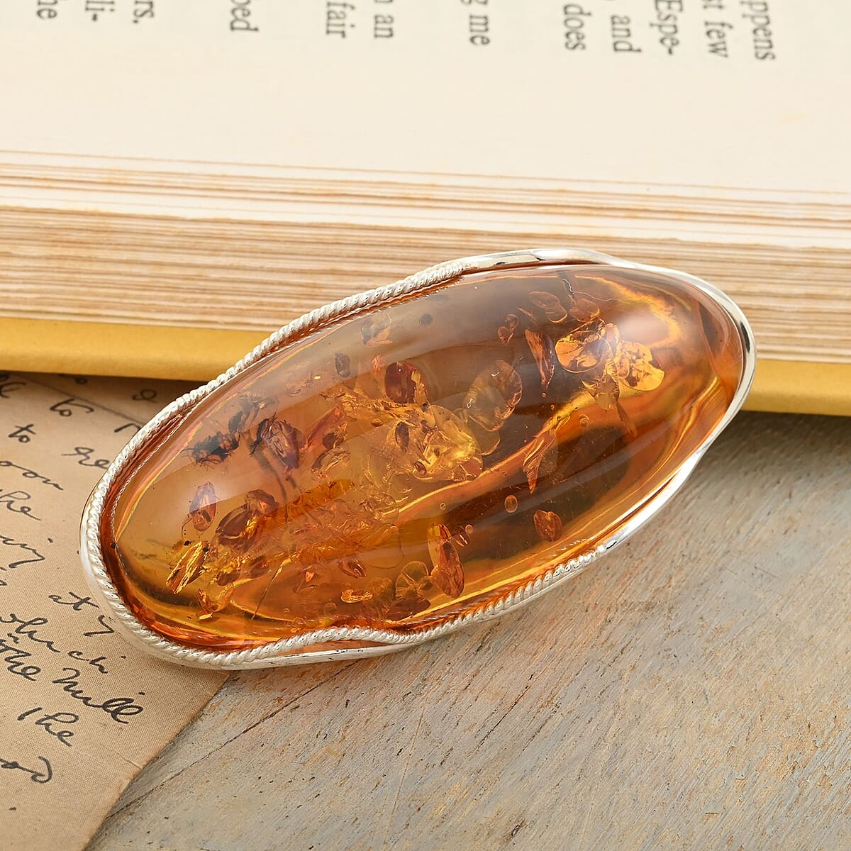 Baltic Amber Oval Brooch in Sterling Silver 8.5 Grams image number 1