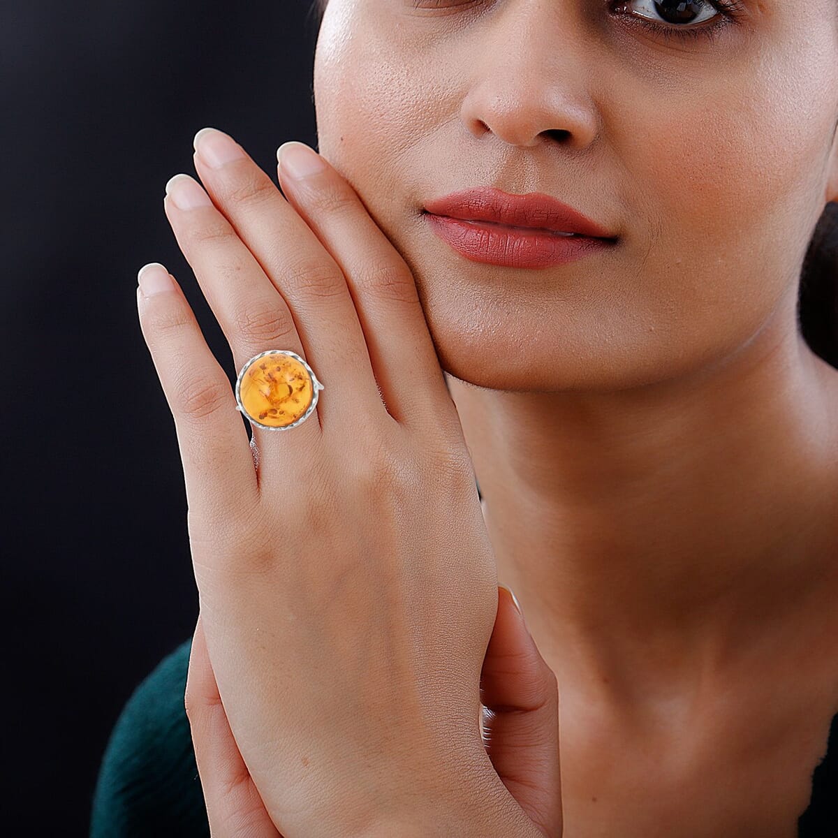 Baltic Amber Round Ring in Sterling Silver image number 2