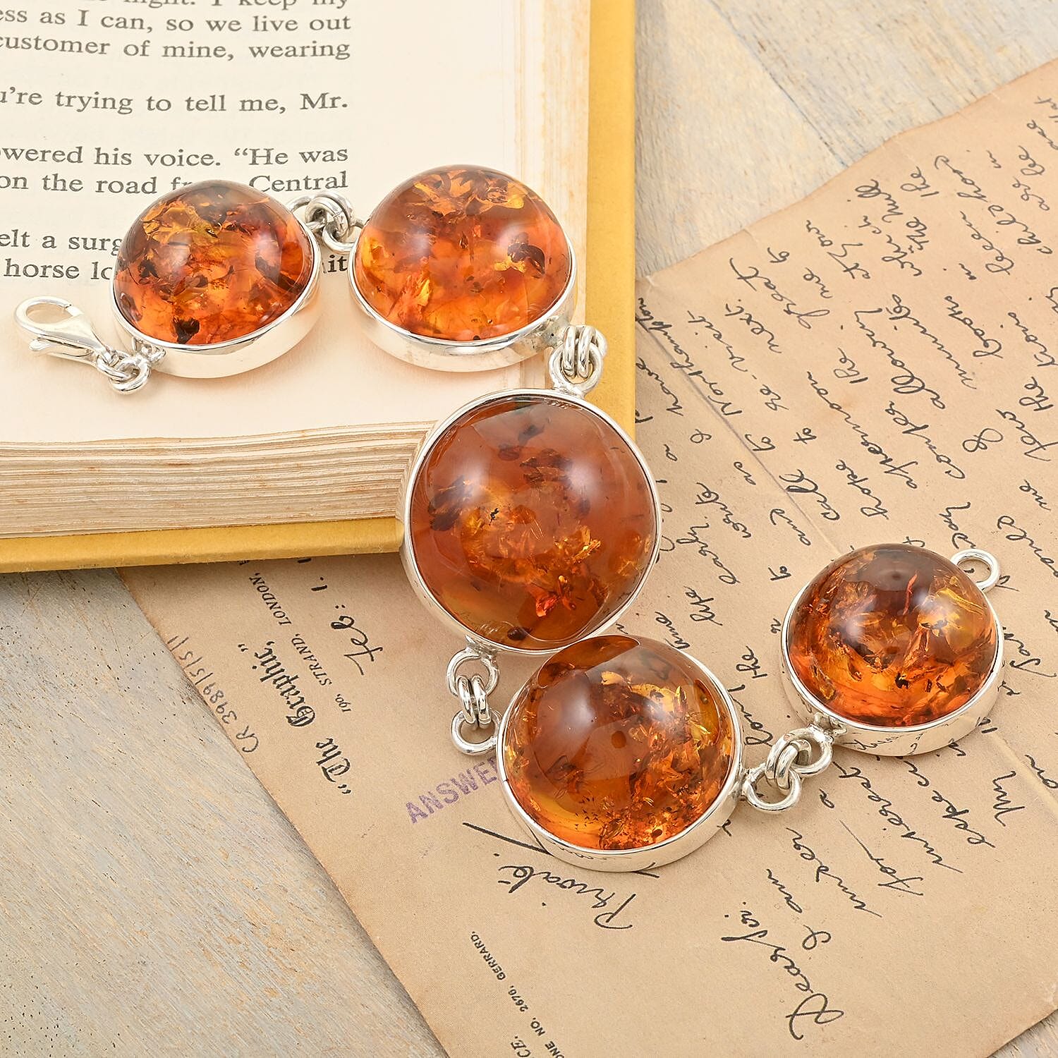 Default Title - Product card gallery slide 2 (10144903594267)