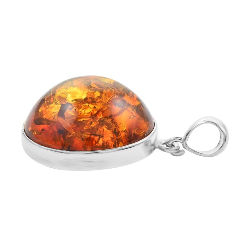 Baltic Amber Round Cab Pendant in Sterling Silver