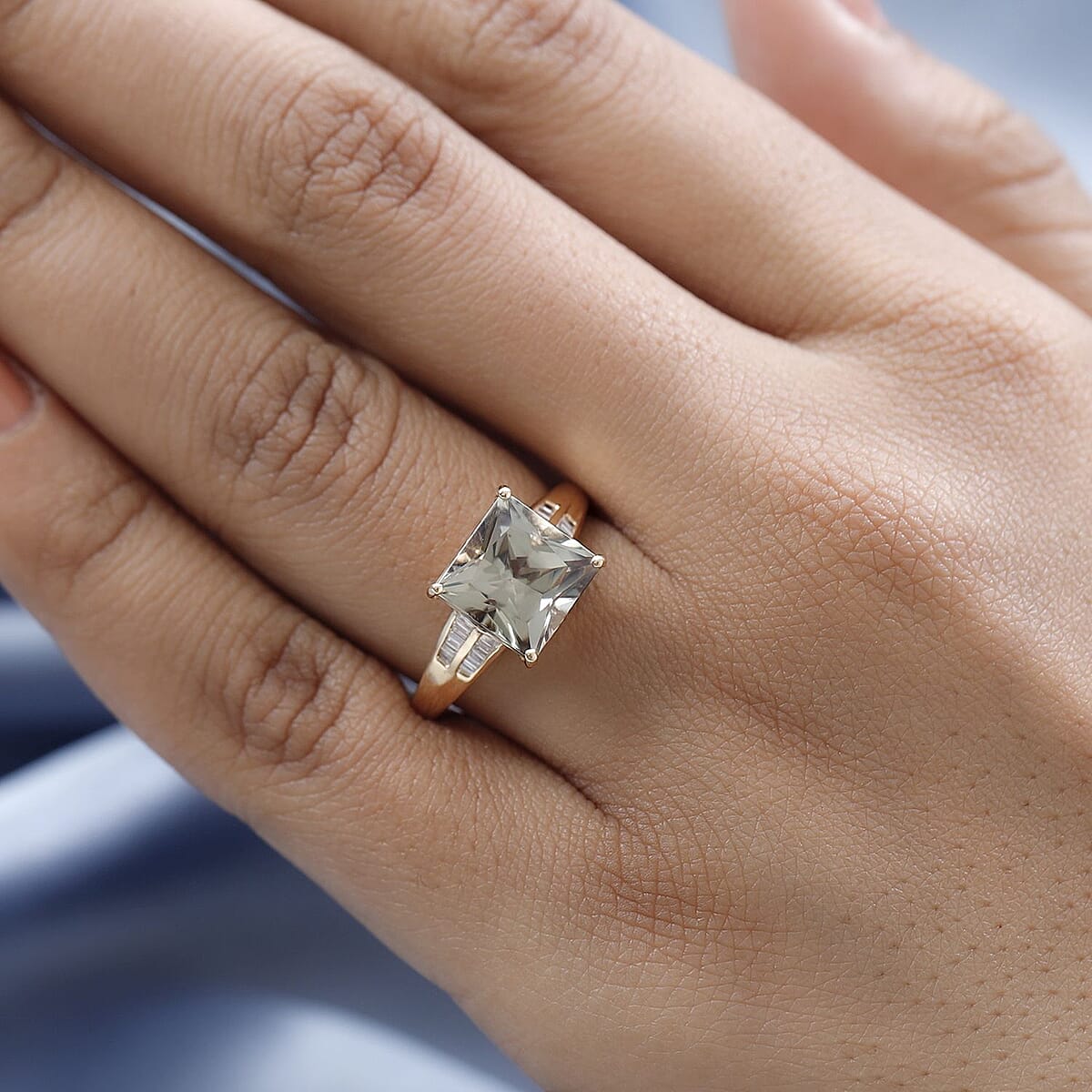 Iliana 18K Yellow Gold Princess Cut AAA Turkizite and G-H SI Diamond Ring 4.50 ctw 4.40 Grams image number 2