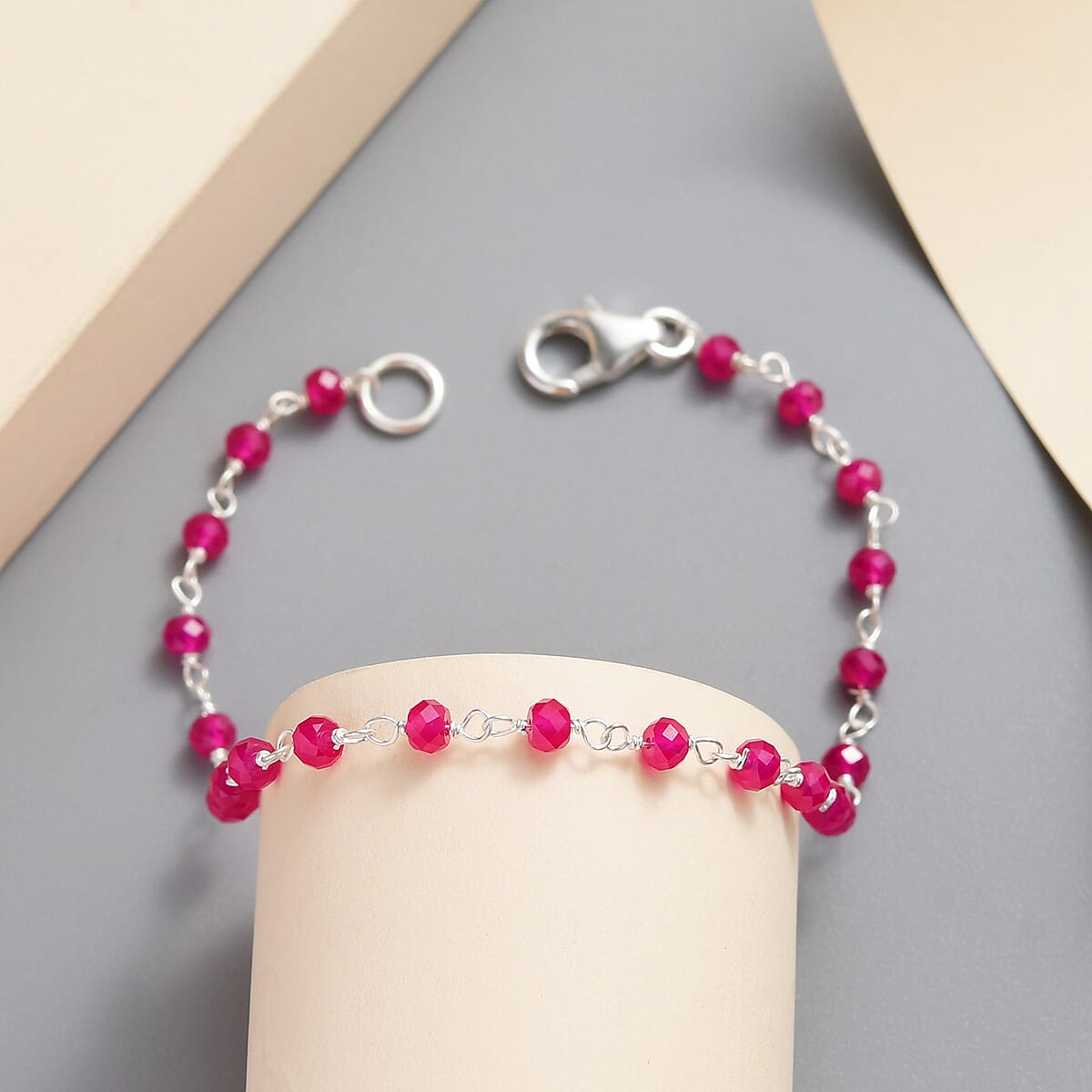 Niassa Ruby (FF) Beaded Bracelet in Sterling Silver (7.25 In) 6.00 ctw image number 1