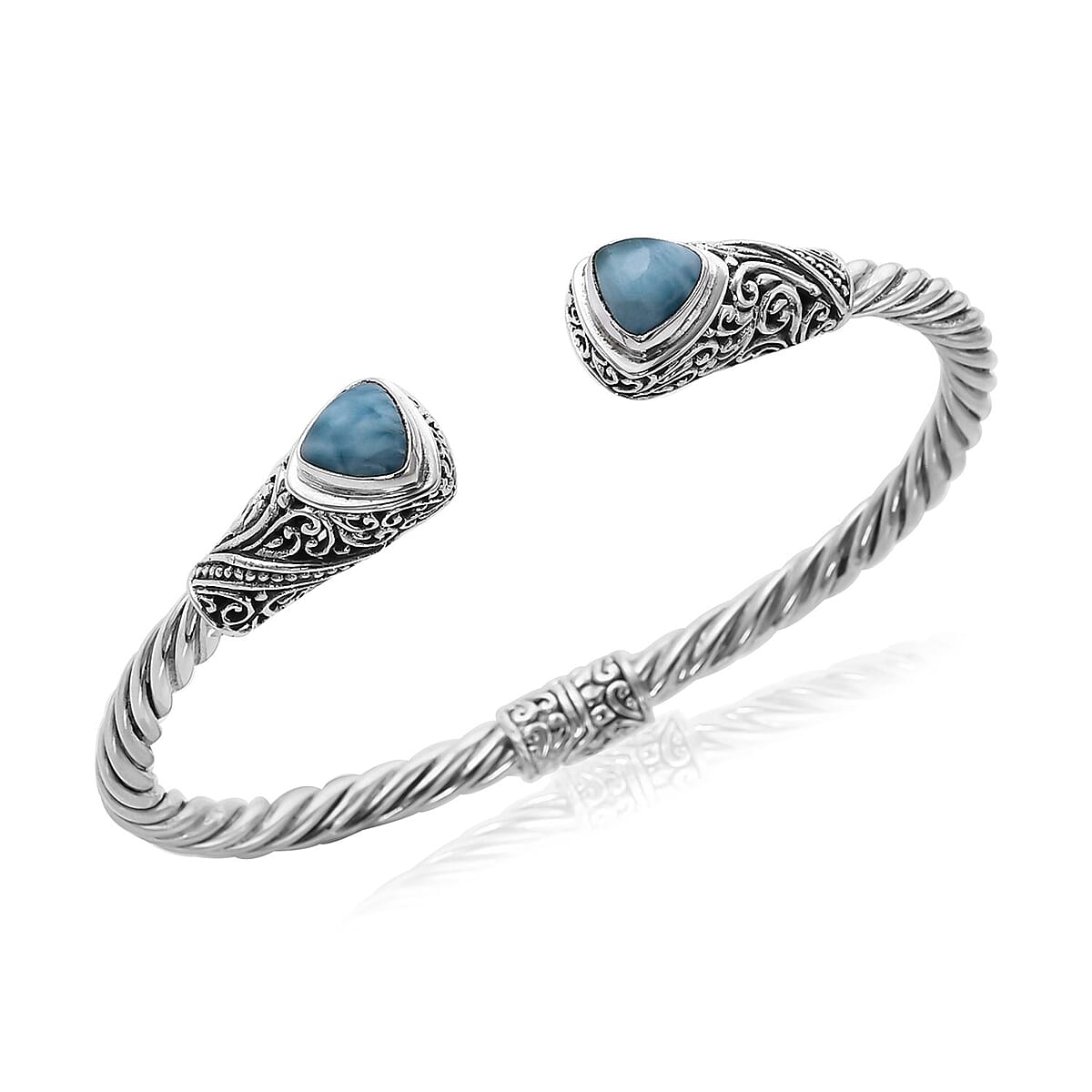 Bali Legacy Larimar Cuff Bracelet in Sterling Silver (7.25 in) 4.25 ctw image number 0