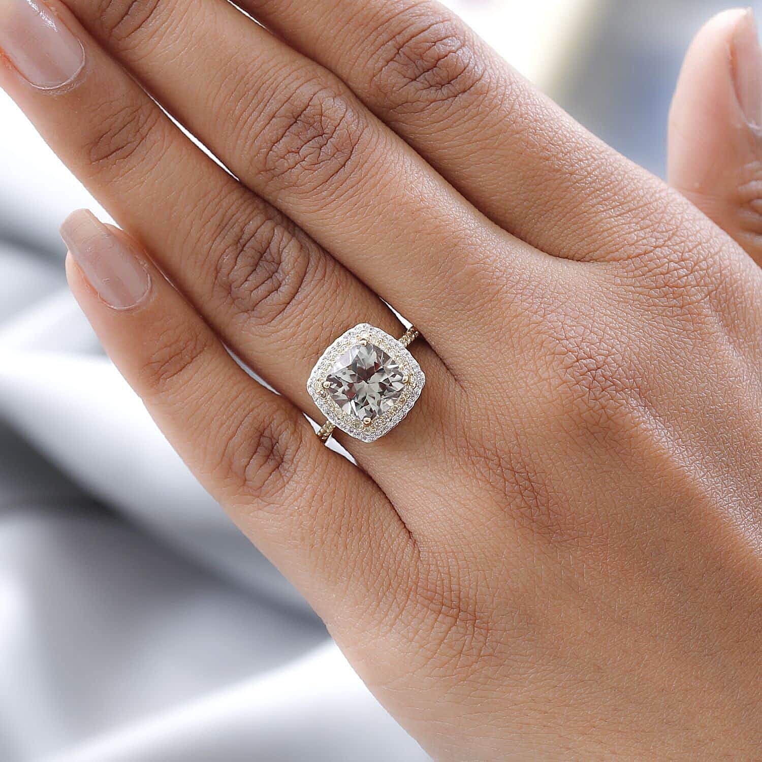 7 - Product card gallery slide 3 (10144872562971)