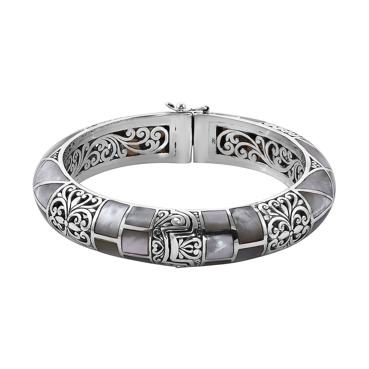 Bali Legacy Mother Of Pearl Bangle Bracelet in Sterling Silver image number 4