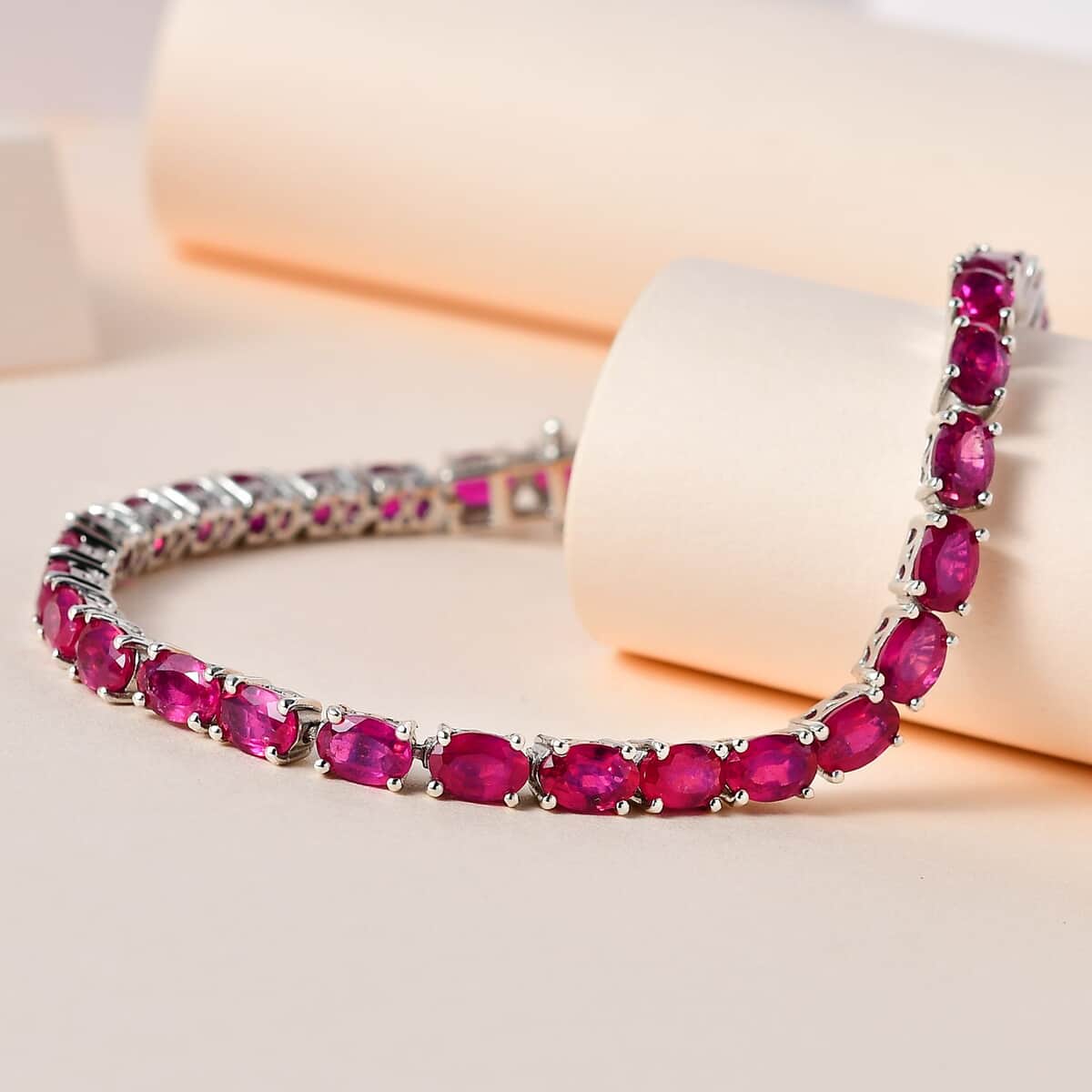 Niassa Ruby Bracelet in Platinum Over Sterling Silver (7.25 In) 19.70 ctw image number 1