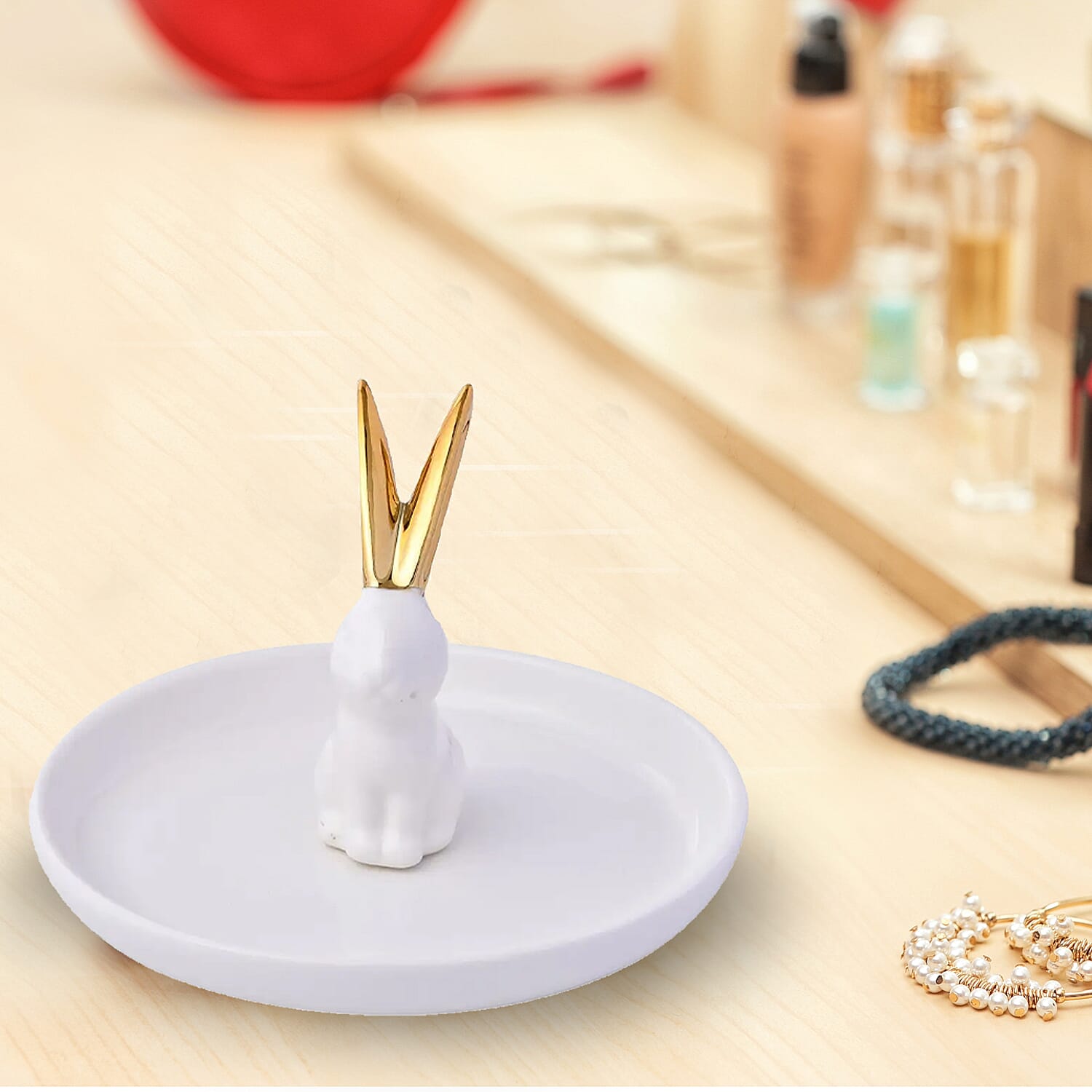 White - Product card gallery slide 2 (10144808337691)