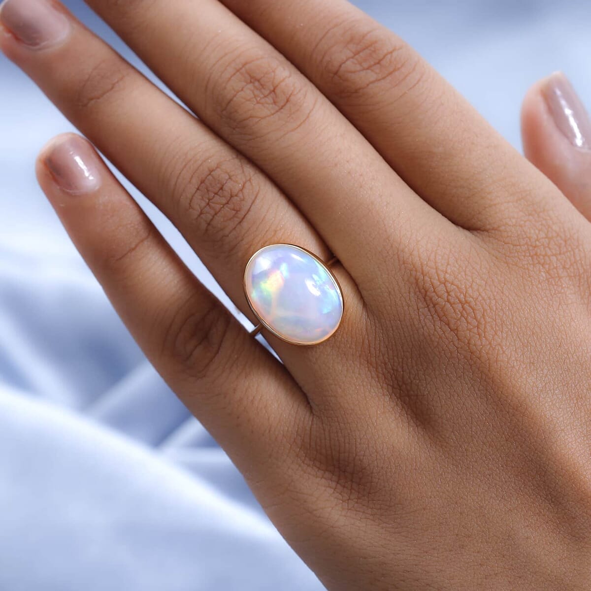 Luxoro 14K Yellow Gold AAA Ethiopian Welo Opal Solitaire Ring 9.85 ctw (Del. in 15-20 Days) image number 2
