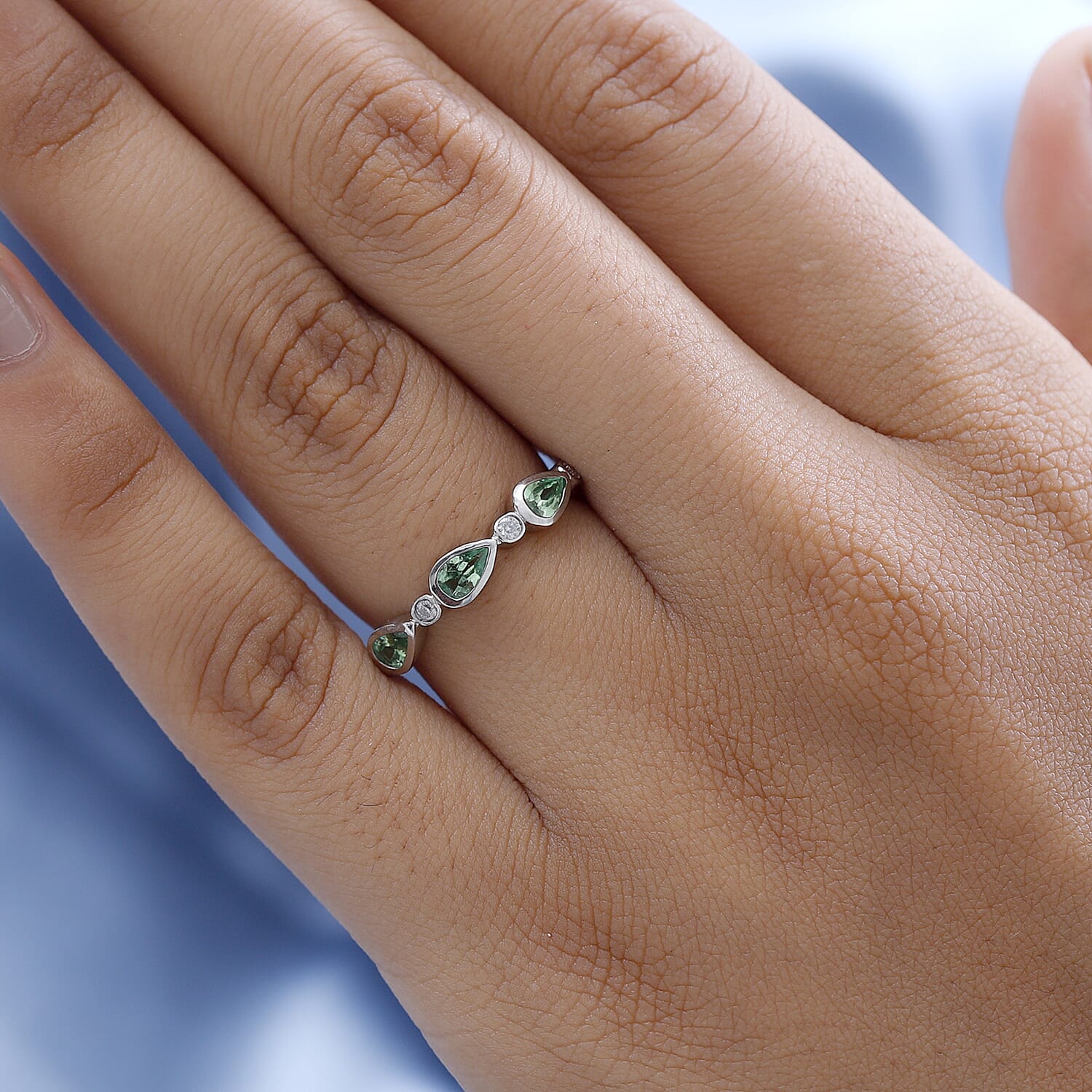 Premium Tsavorite Garnet and Moissanite Ring in Platinum Over Sterling Silver (Size 7.0) 0.65 ctw