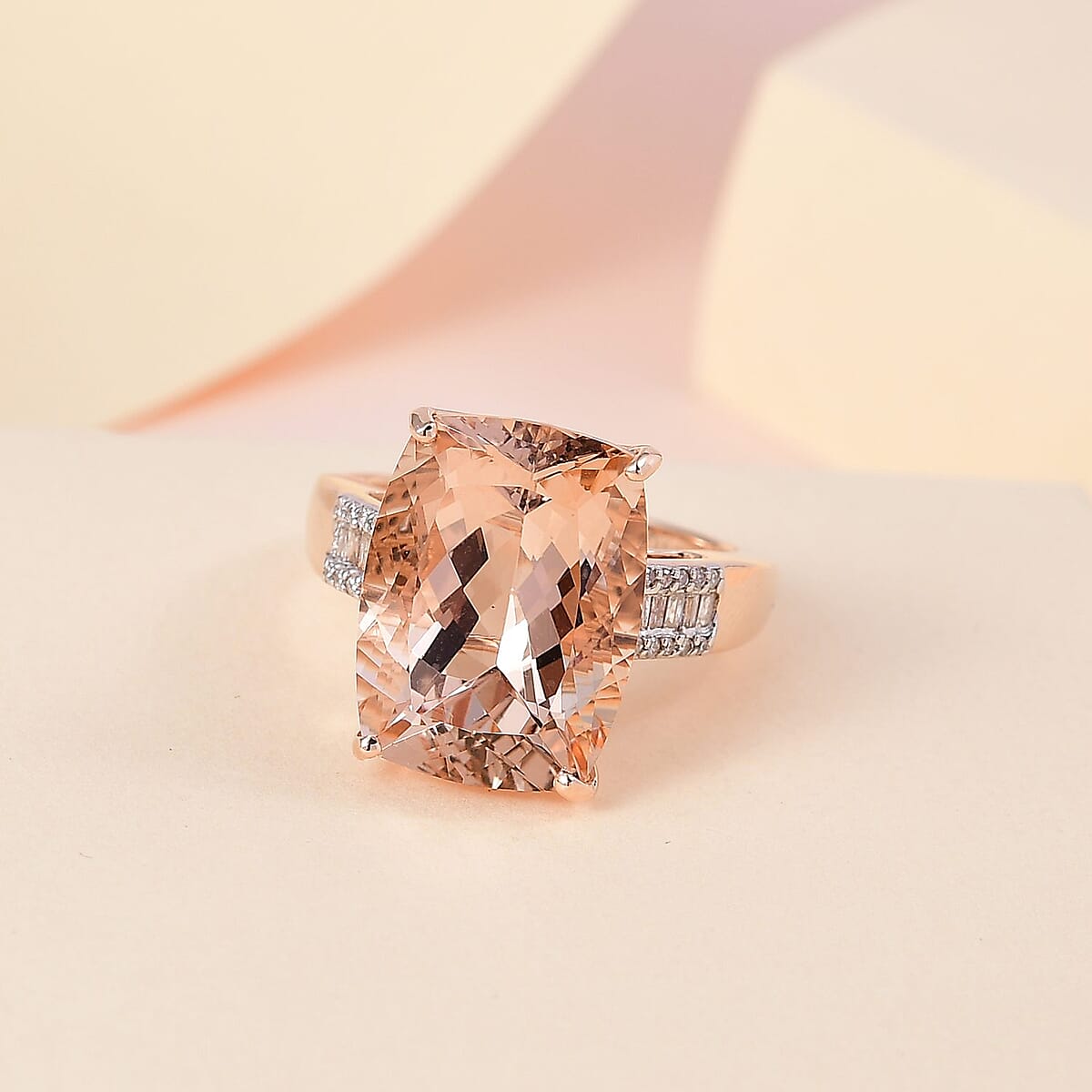 Luxoro 14K Rose Gold AAA Marropino Morganite and G-H I2 Diamond Ring (Size 7.0) 4.60 Grams 10.20 ctw image number 1