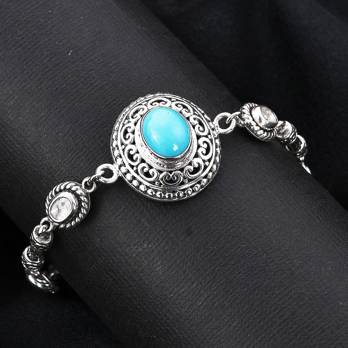 Bali Legacy Sleeping Beauty Turquoise and Polki Diamond Bracelet in Sterling Silver (7.25 In) 4.10 ctw image number 1
