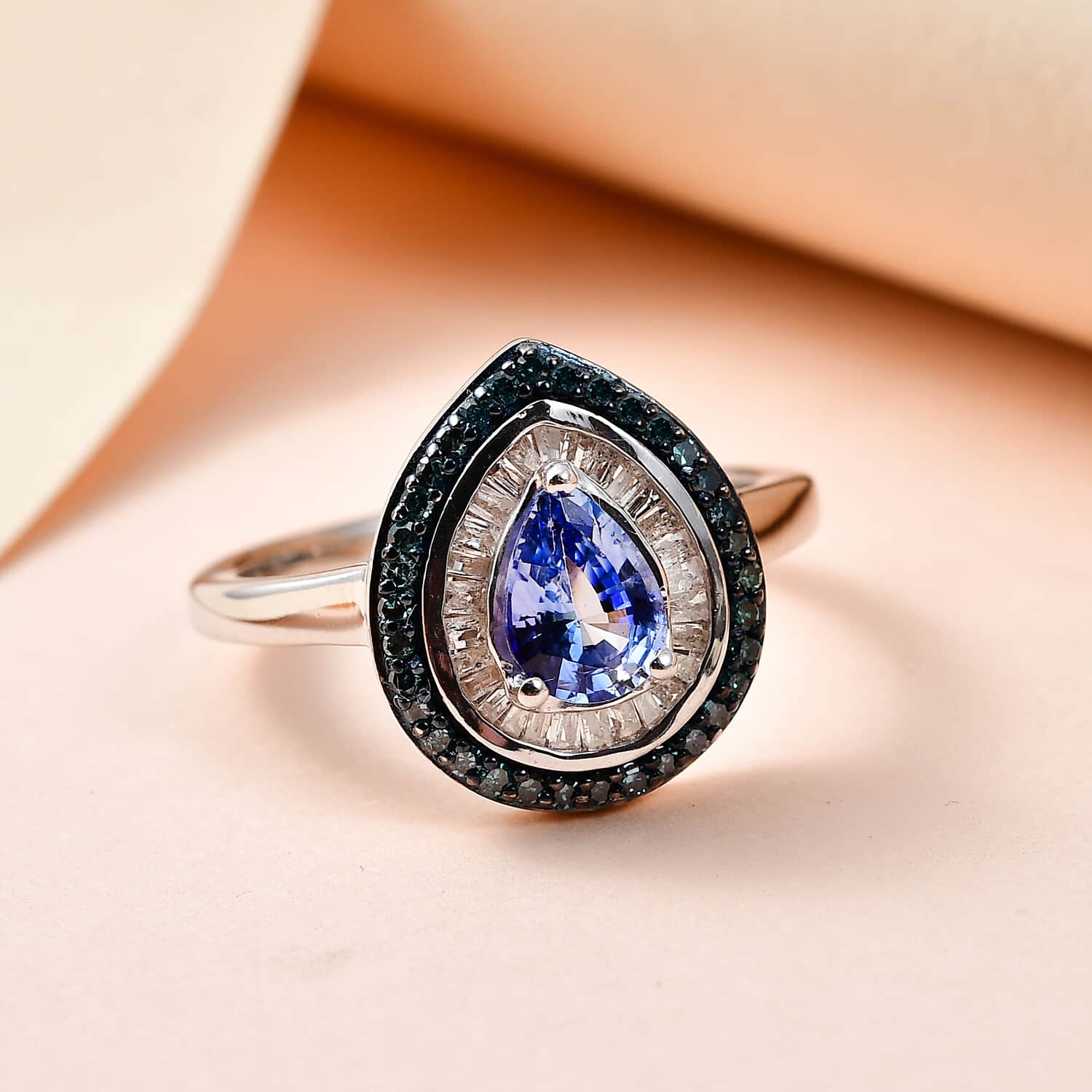 1.15 ctw Blue and White shops Sapphire Ring