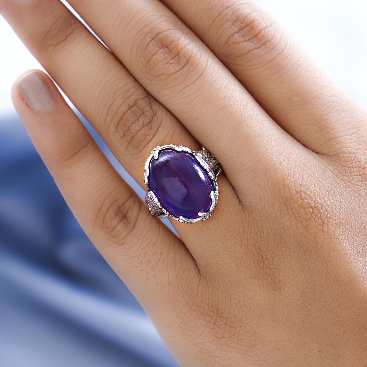 Artisan Crafted African Amethyst Ring in Sterling Silver (Size 7.0) 13.35 ctw image number 2