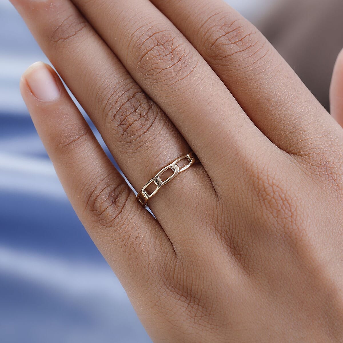 Luxoro 10K Yellow Gold Curb Chain Ring 1.50 Grams (Del. in 7-10 Days) image number 2