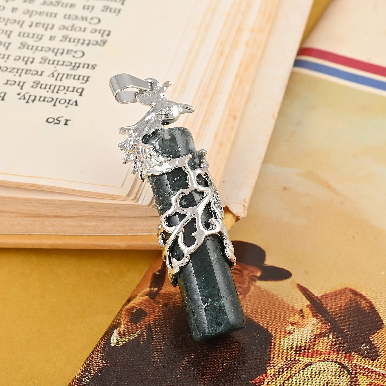 Agate - Product card gallery slide 2 (10144847102235)