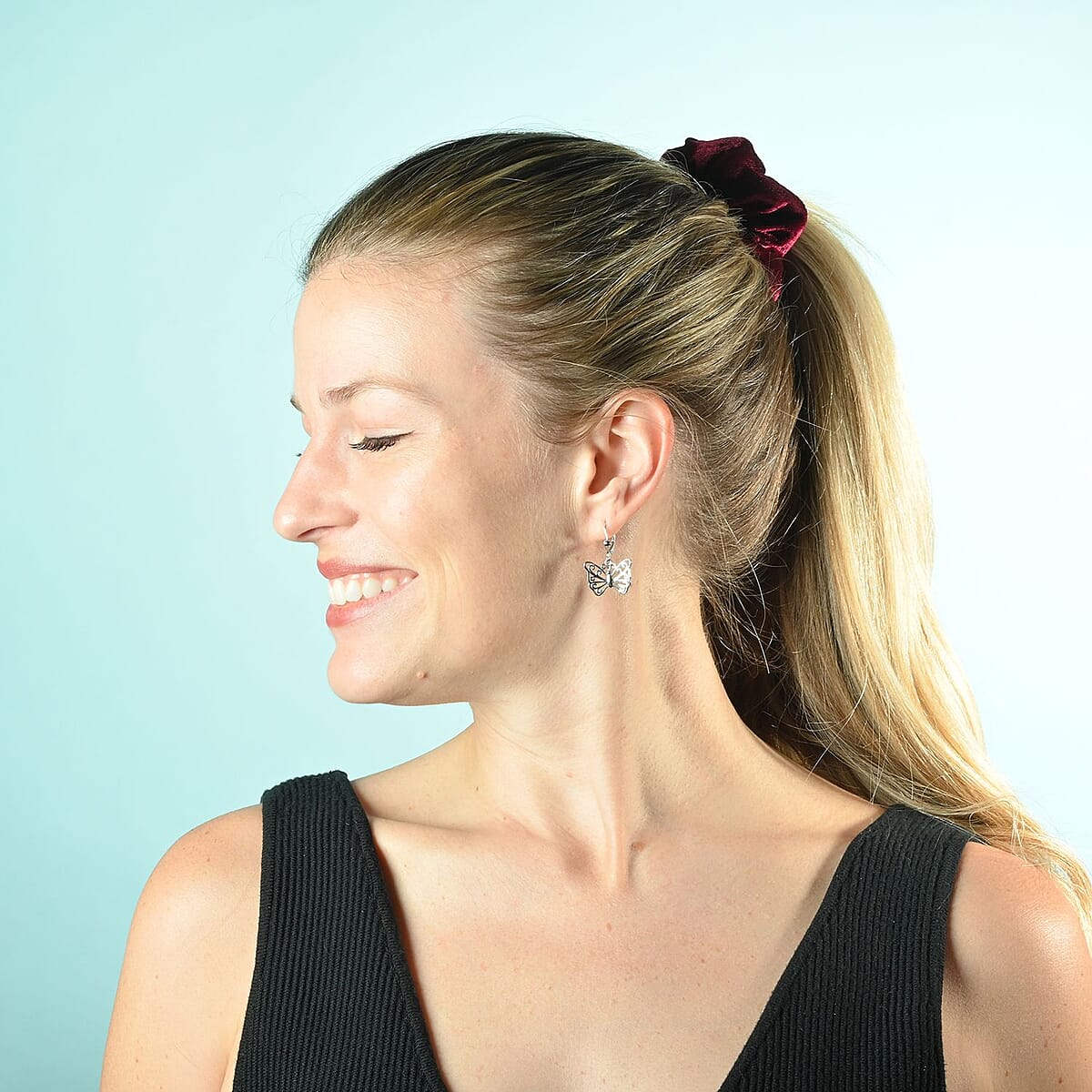 Set of 3 Yellow, Red, and Green Velvet Love Hair Scrunchies , Hair Accessories For Women , Hair Bands image number 3