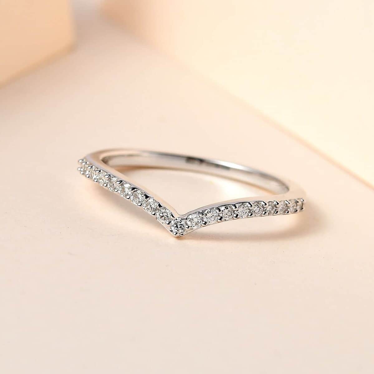 Iliana 18K White Gold G-H SI Diamond Heart Wishbone Ring (Size 8.0) 0.20 ctw image number 1