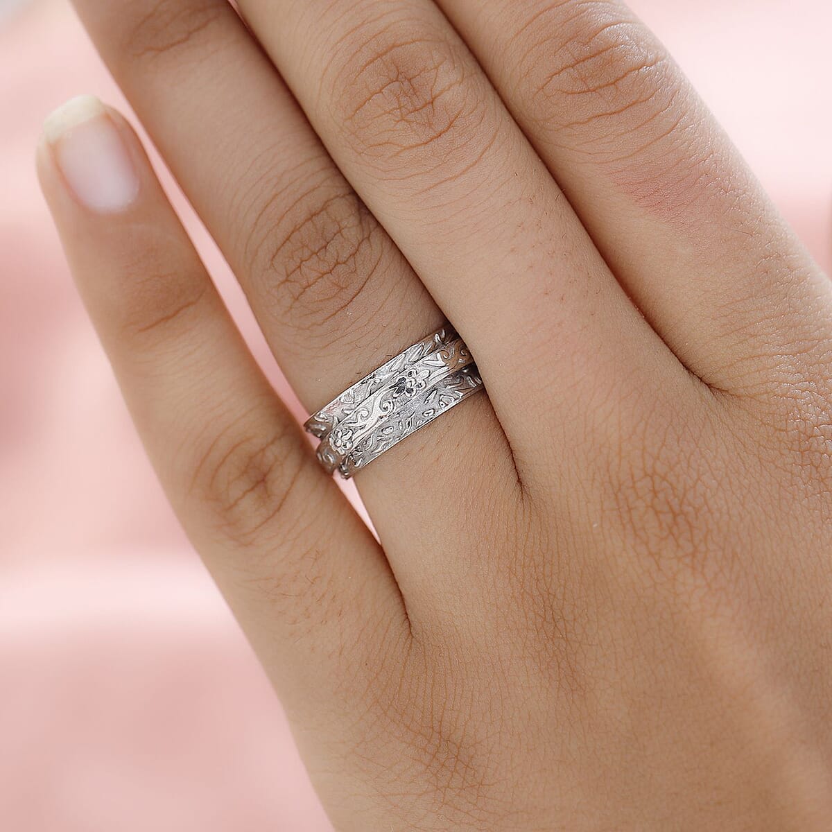 Platinum Over Sterling Silver Spinner Band Ring (Size 5.0) 6.25 Grams image number 1