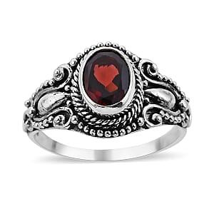 Bali Legacy Mozambique Garnet Ring in Sterling Silver (Size 10.0) 2.00 ctw