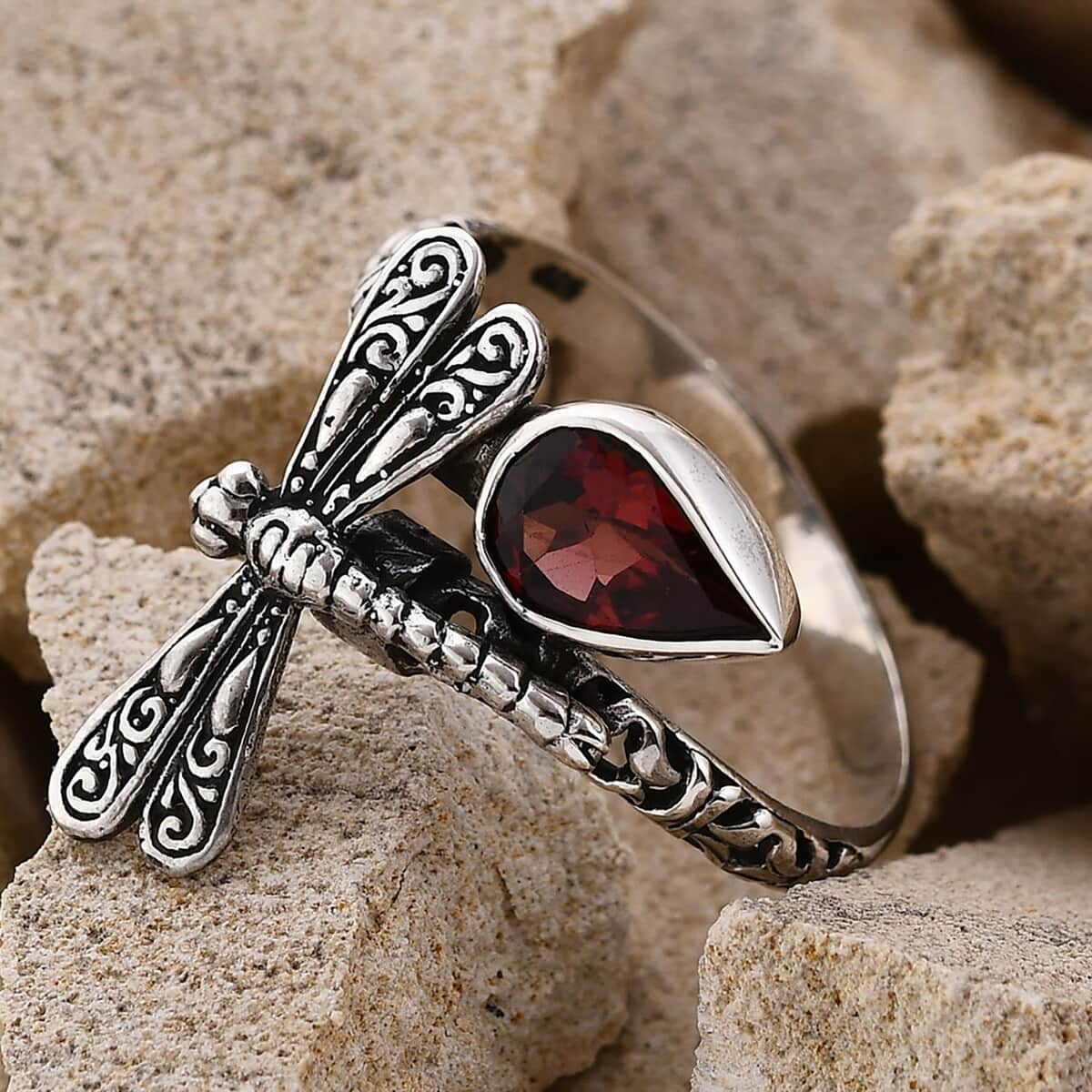 Bali Legacy Mozambique Garnet Dragonfly Bypass Ring in Sterling Silver (Size 10.0) 1.35 ctw image number 1