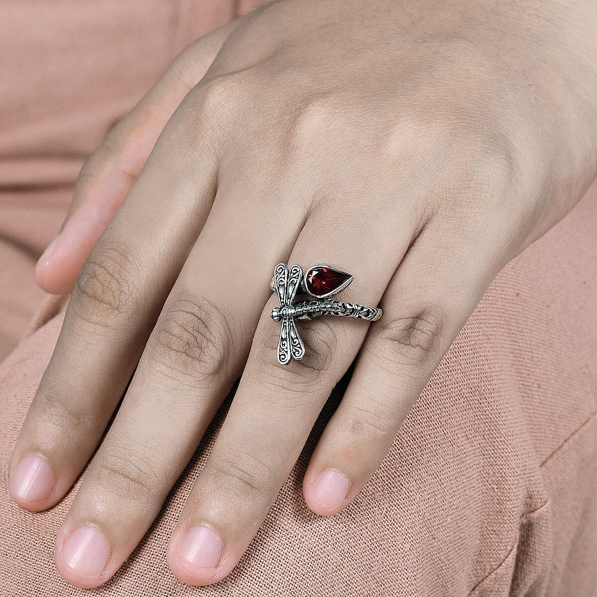 Bali Legacy Mozambique Garnet Dragonfly Bypass Ring in Sterling Silver (Size 5.0) 1.35 ctw image number 2