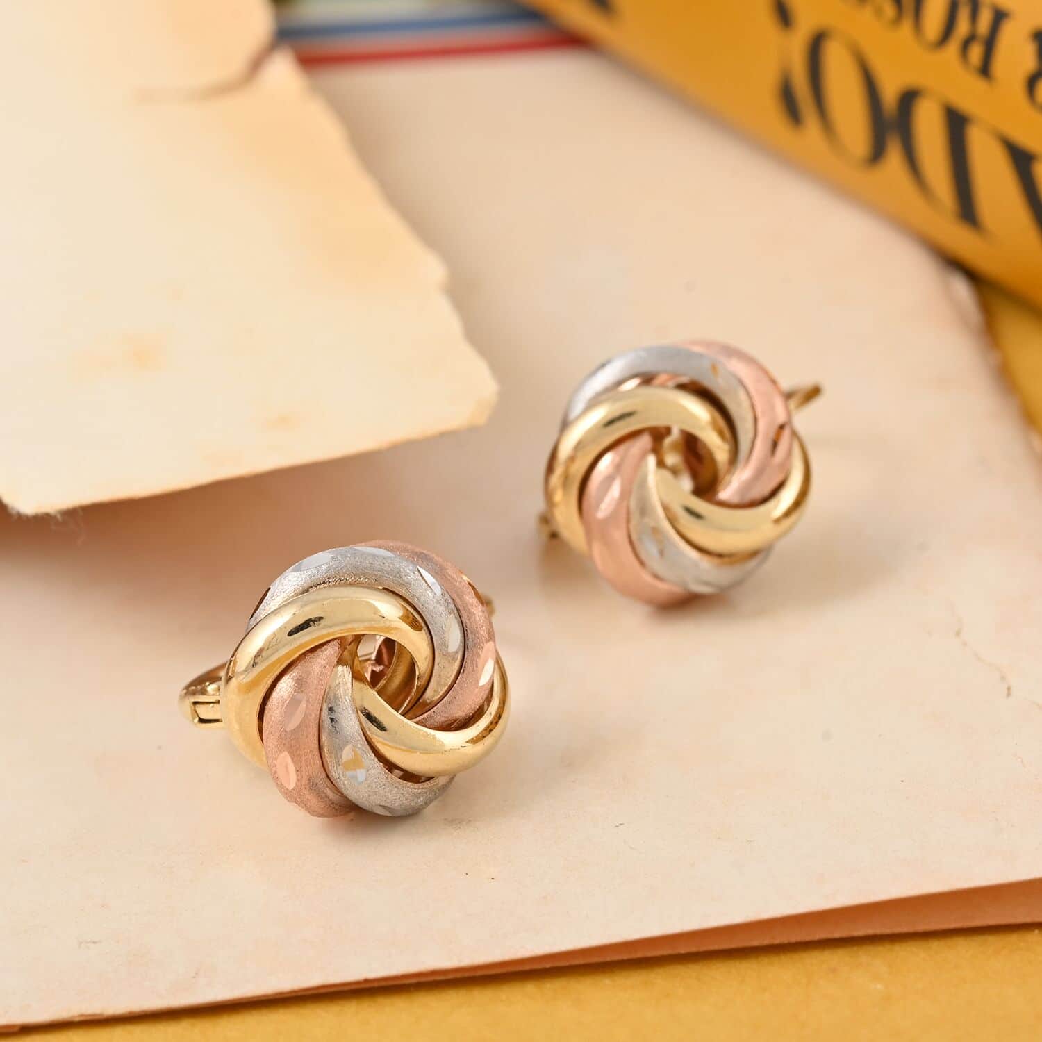 Vicenza Italian Love knot 14K Tri-Color Gold Earrings 3.6 Grams