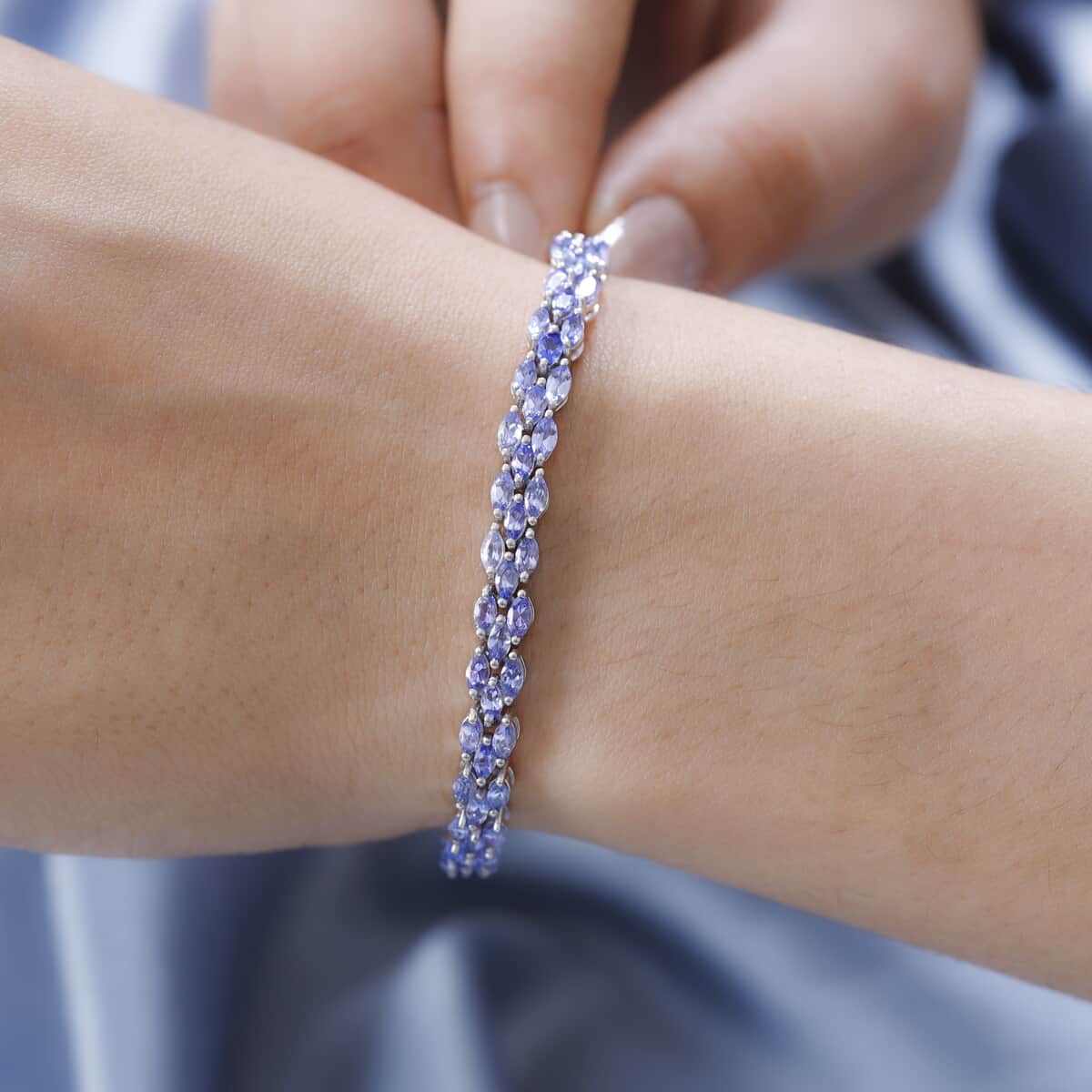 Tanzanite Bracelet in Platinum Over Sterling Silver (8.00 In) 8.40 ctw image number 2