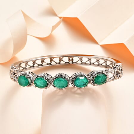 Emeraldine Quartz / 6.5 Inches - Product card gallery slide 2 (10177063616825)