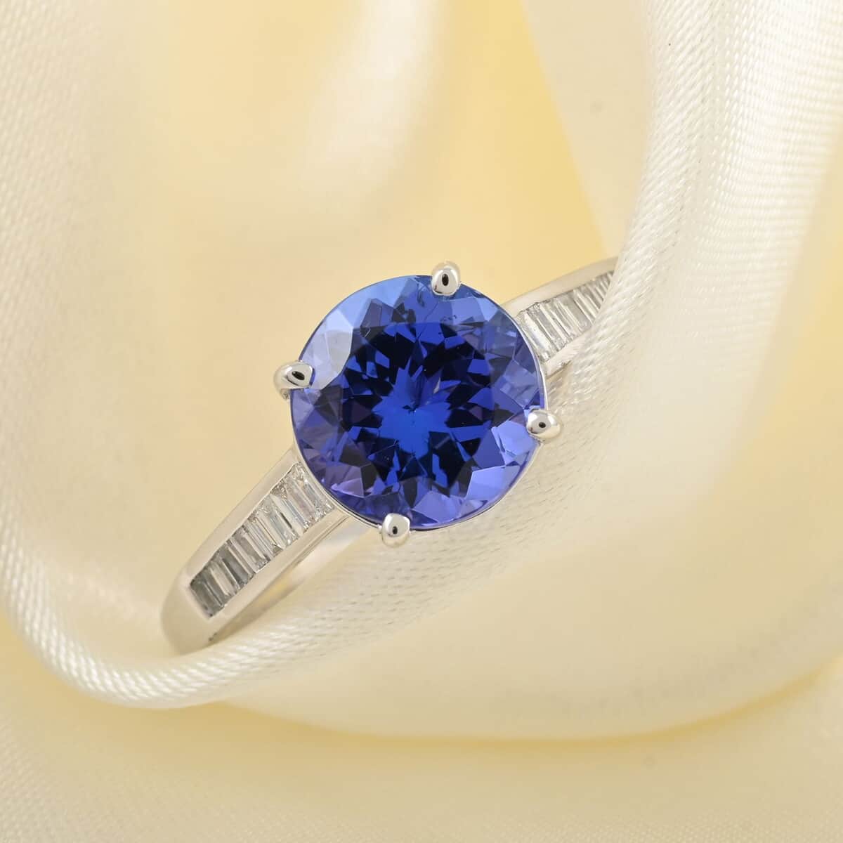Certified & Appraised Rhapsody 950 Platinum AAAA Tanzanite and E-F VS Diamond Ring (Size 6.0) 5.25 Grams 3.25 ctw image number 1