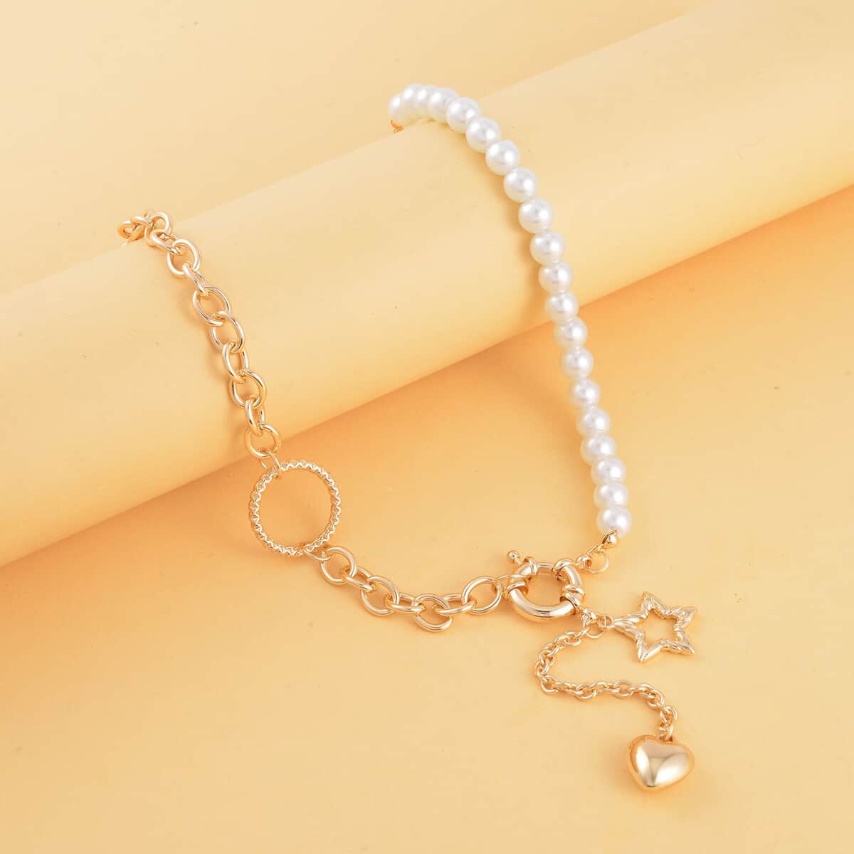 White Pearl Glass Beaded Necklace with Heart Charm 20-22 Inches in Goldtone image number 1