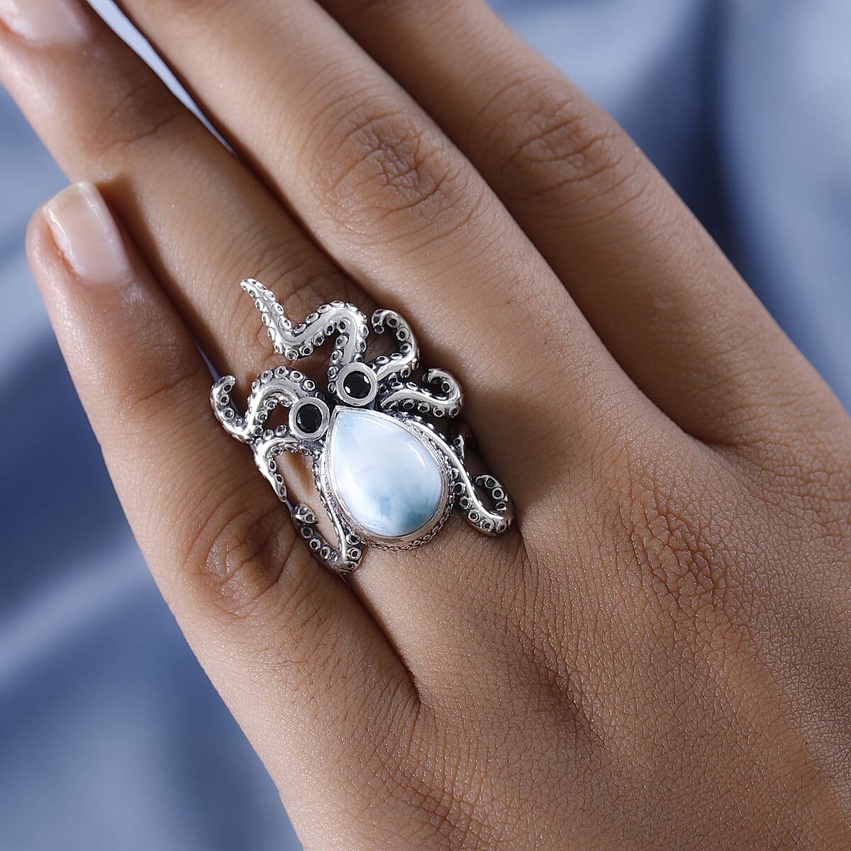 GP Trionfo Collection Premium Larimar and Thai Black Spinel Octopus Ring in Sterling Silver 6.50 ctw image number 2