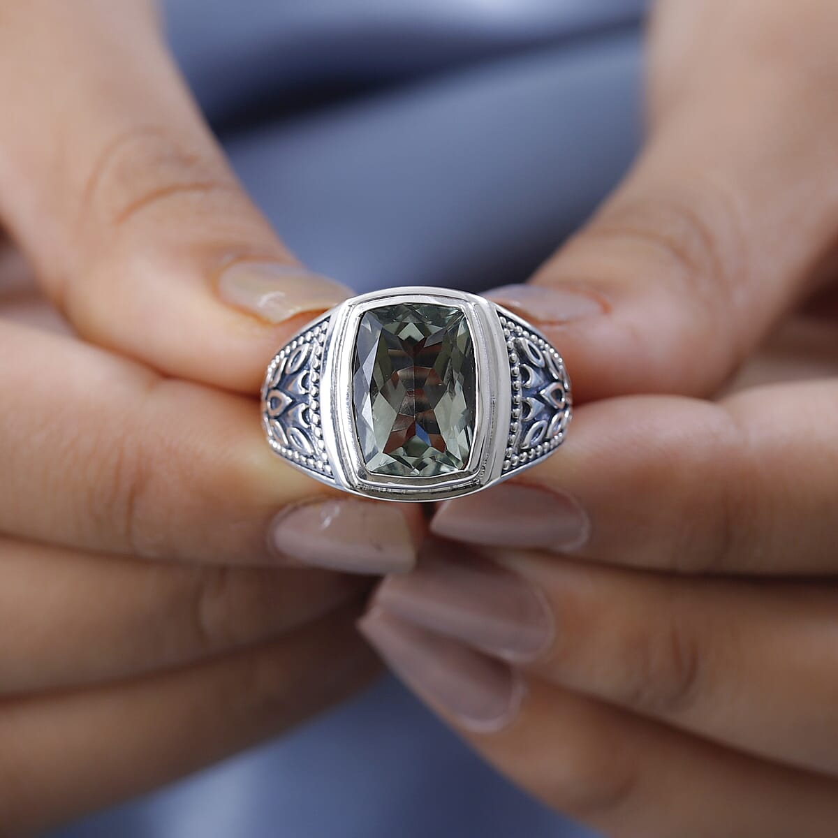 Artisan Crafted Montezuma Prasiolite Solitaire Men's Ring in Sterling Silver (Size 10.0) 6.50 ctw image number 2