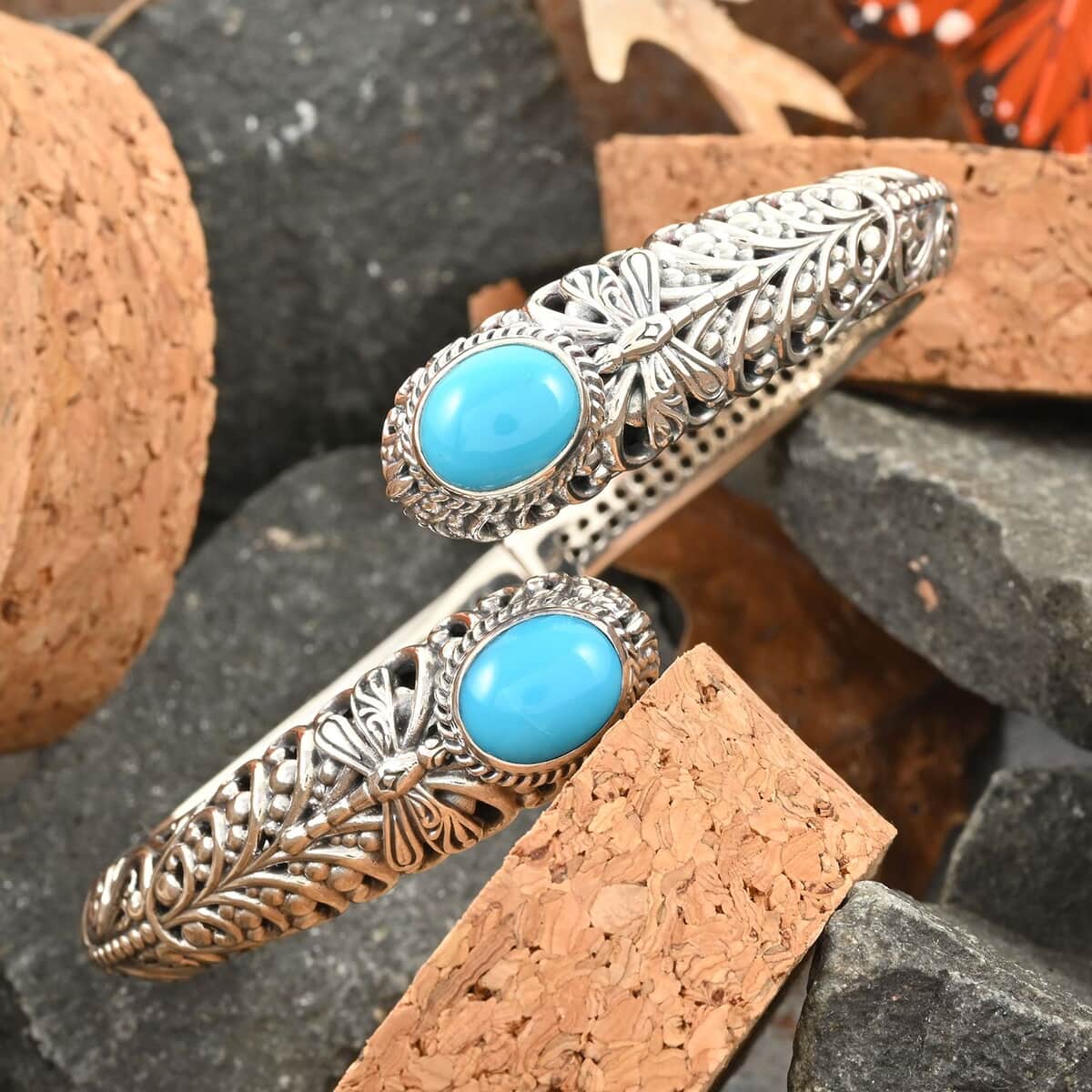 Bali Legacy Premium Sleeping Beauty Turquoise Dragonfly Bypass Bracelet in Sterling Silver (7.25 In) 4.40 ctw image number 1