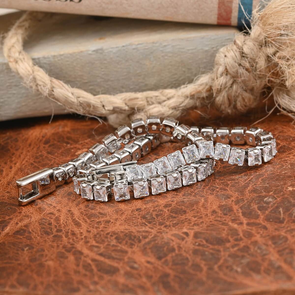 Simulated Diamond Bracelet in Silvertone (7.50 In) 11.25 ctw image number 1