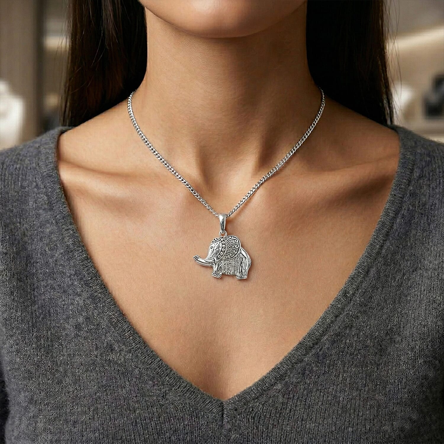 Elephant Pendant without Chain in Sterling Silver 9.0 Grams