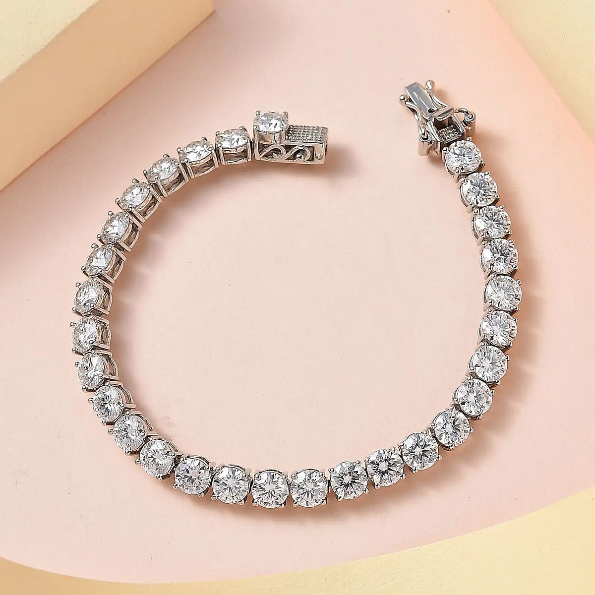 Moissanite 16.35 ctw Tennis Bracelet, Moissanite Bracelet, Platinum Over Sterling Silver Bracelet, Moissanite Jewelry, Gifts For Her (8.00 In) image number 1