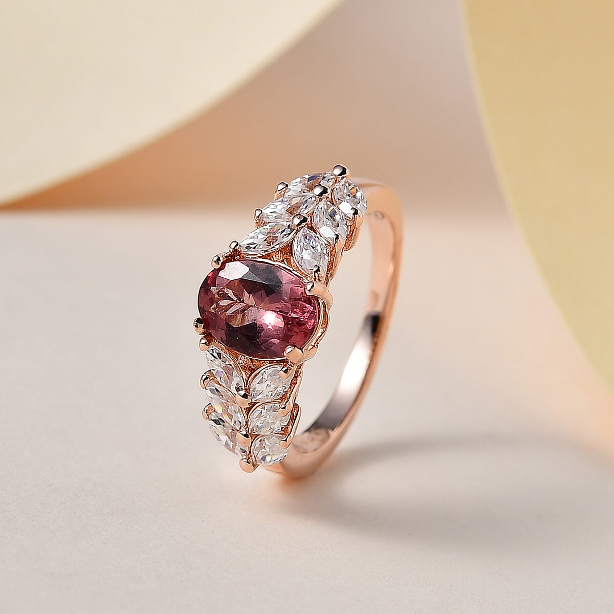 Red Rose Apatite and Moissanite Ring in Vermeil Rose Gold Over Sterling Silver (Size 7.0) 2.50 ctw image number 1