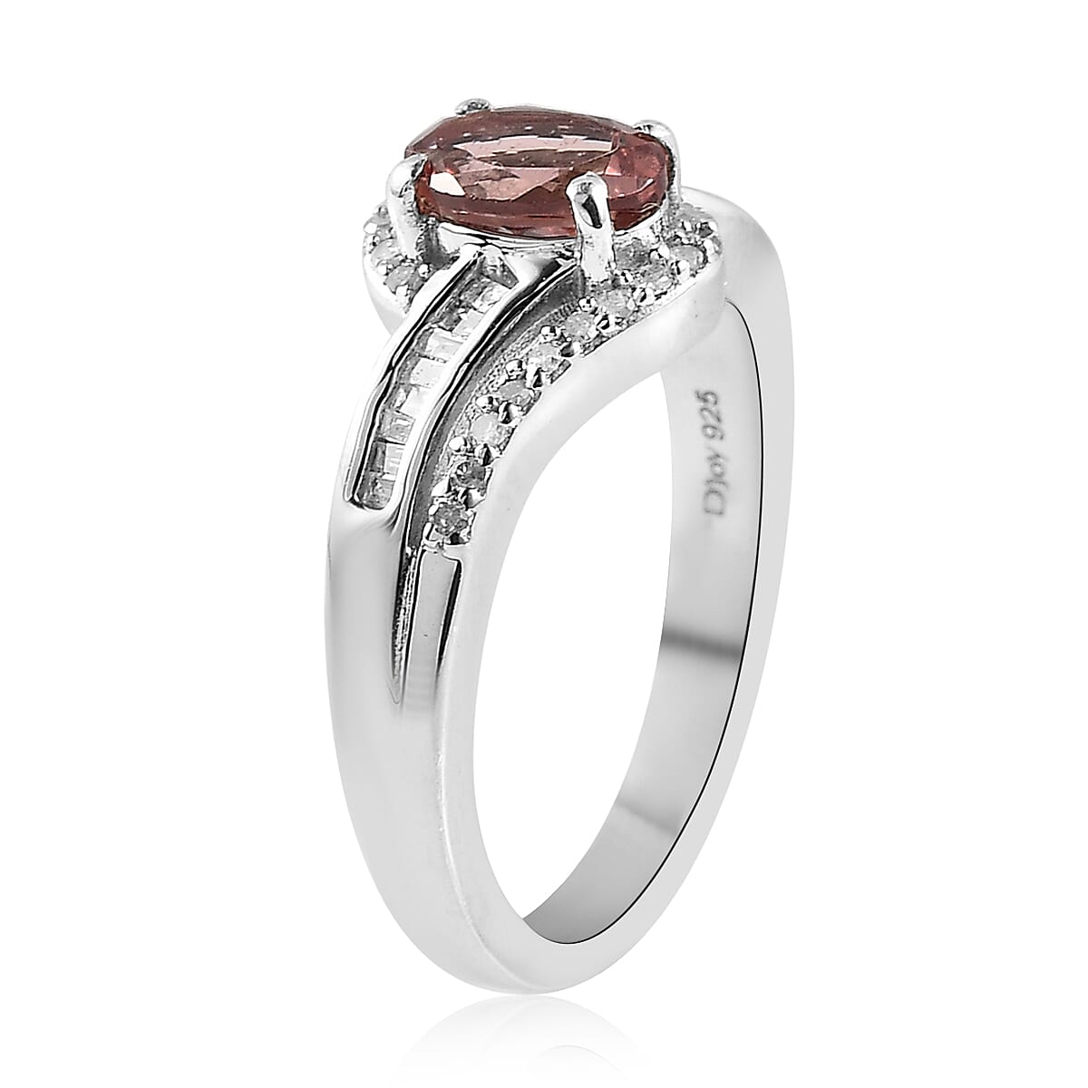 Red Rose Apatite and Diamond Ring in Platinum Over Sterling Silver (Size 9.0) 1.00 ctw image number 3