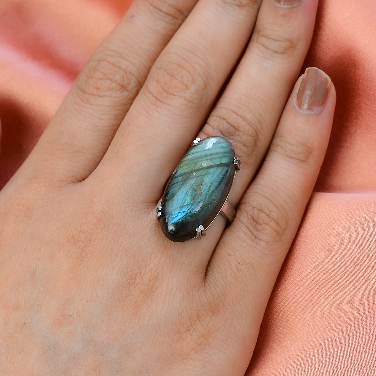Malagasy Labradorite Solitaire Ring in Stainless Steel (Size 10.0) 29.65 ctw image number 2