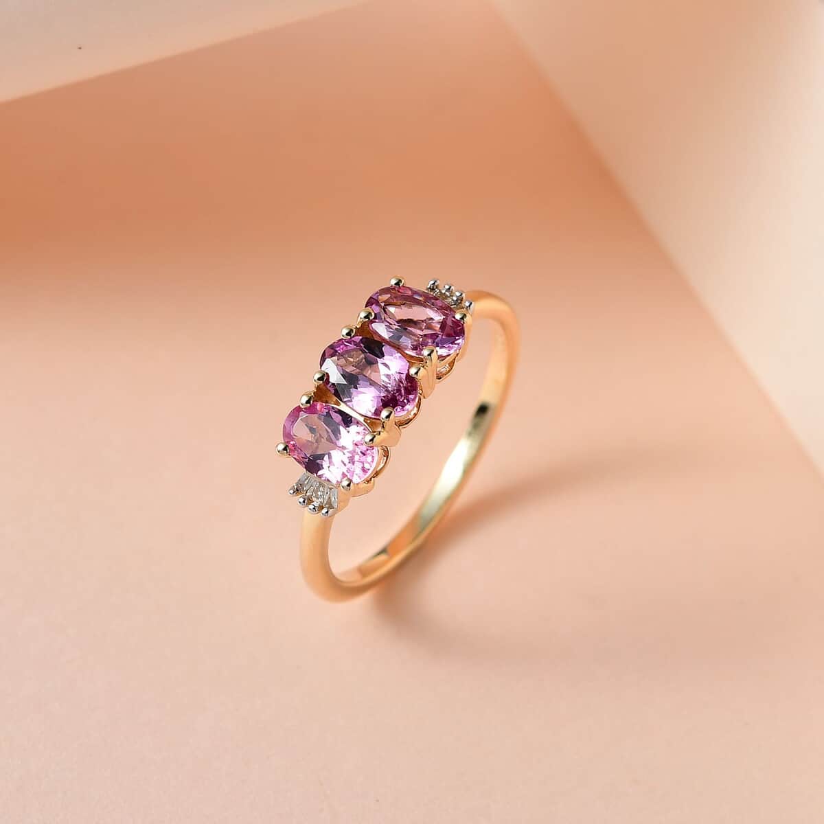 Luxoro 10K Yellow Gold Premium Narsipatnam Purple Spinel, Diamond (G-H, I2) 3 Stone Ring (Size 10.0) 1.50 ctw image number 1
