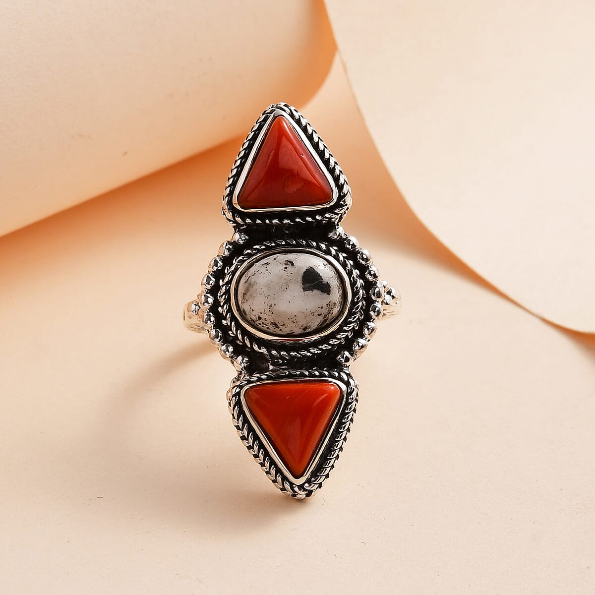 Artisan Crafted White Buffalo and Mediterranean Coral Ring in Sterling Silver (Size 10.0) 4.40 ctw image number 1