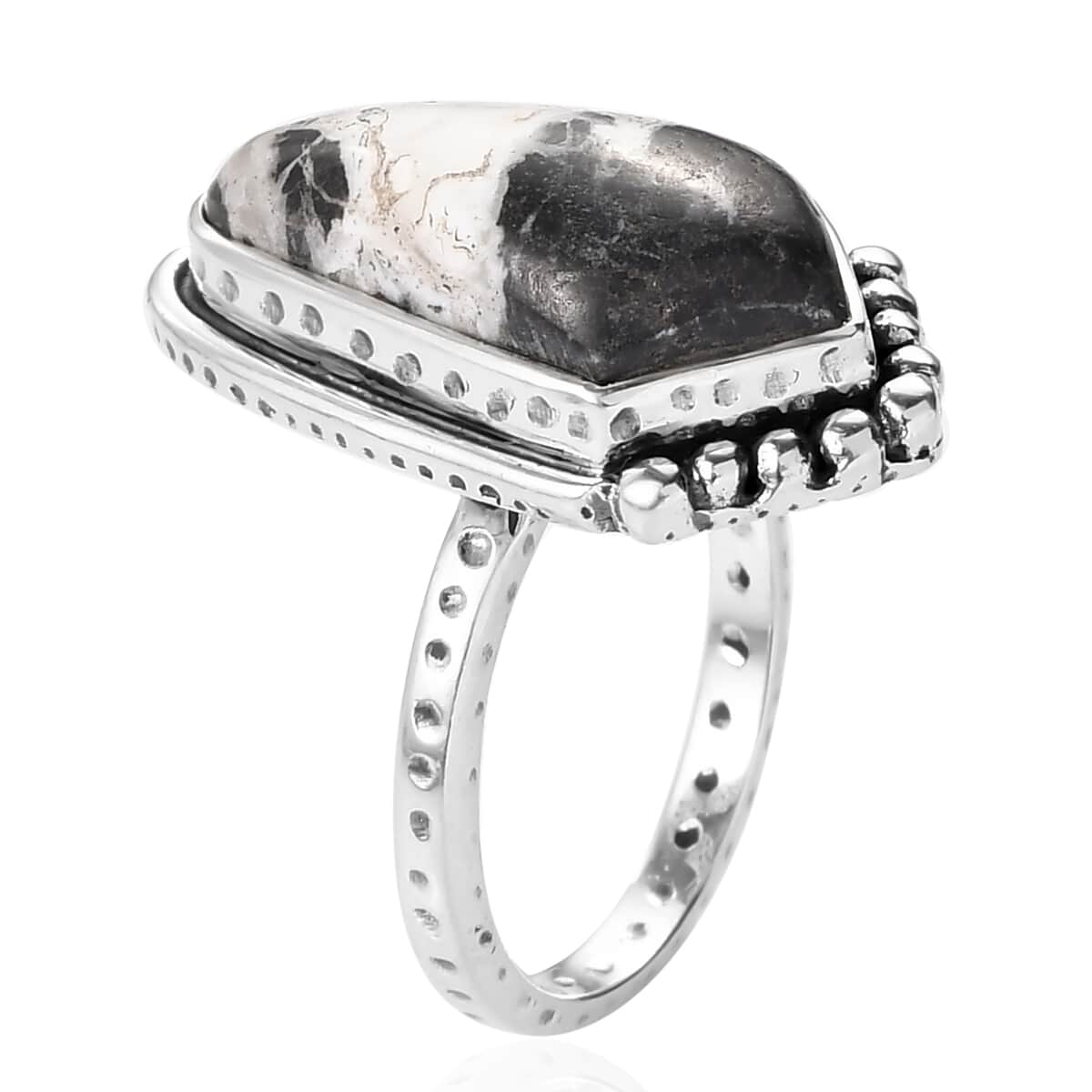 Artisan Crafted White Buffalo Solitaire Ring in Sterling Silver (Size 7.0) 8.10 ctw image number 3