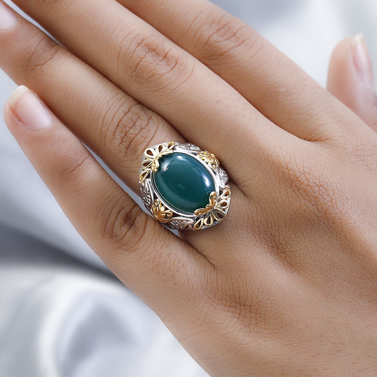 Karis Verde Onyx Solitaire Ring in 18K YG Plated and Platinum Bond (Size 10.0) 10.50 ctw
