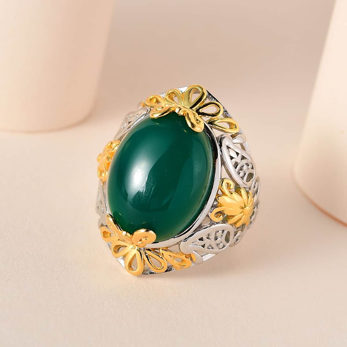 Karis Verde Onyx Solitaire Ring in 18K YG Plated and Platinum Bond (Size 9.0) 10.50 ctw image number 1